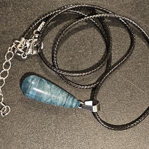 Agate chakra necklace